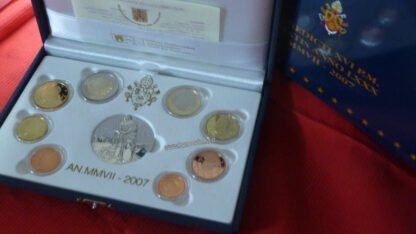 Vaticano serie zecca 2007 Proof con argento - immagine 2
