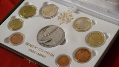 Vaticano serie zecca 2011 Proof con argento - immagine 3