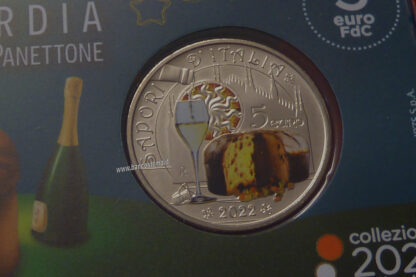 Italia 5 euro commemorativa Franciacorta e panettone della Lombardia  2022 FDC coincard color - immagine 2