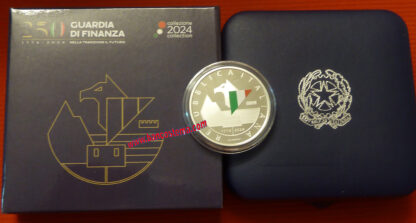 Italia 5 euro commemorativo 2024 250º anniversario della fondazione del Corpo della Guardia di Finanza argento proof color