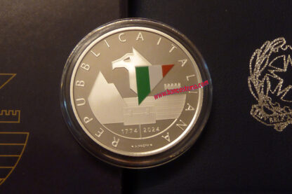 Italia 5 euro commemorativo 2024 250º anniversario della fondazione del Corpo della Guardia di Finanza argento proof color - immagine 2